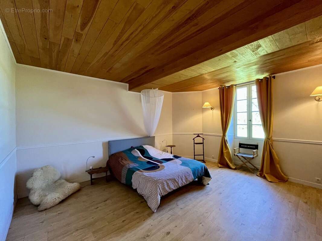 Maison à PETIT-BERSAC