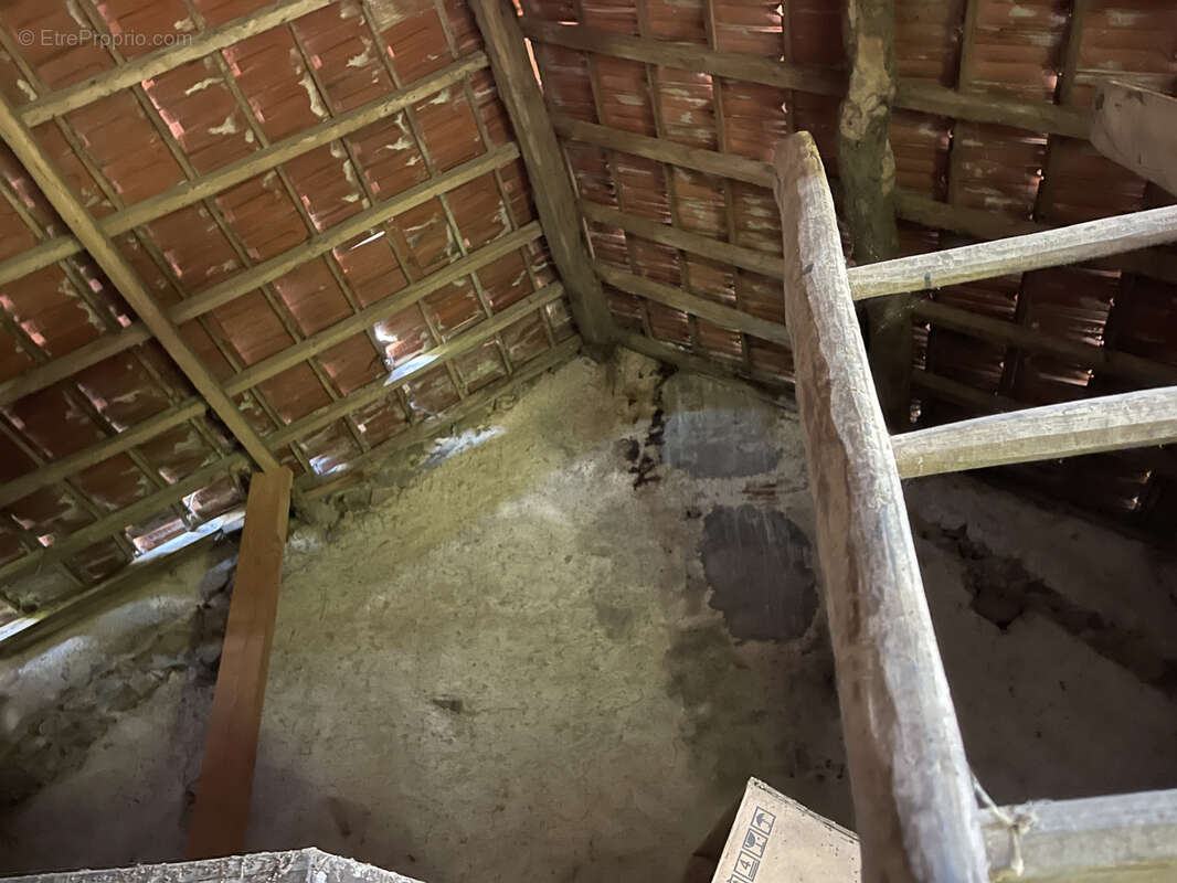 Maison à MARCILLAT-EN-COMBRAILLE