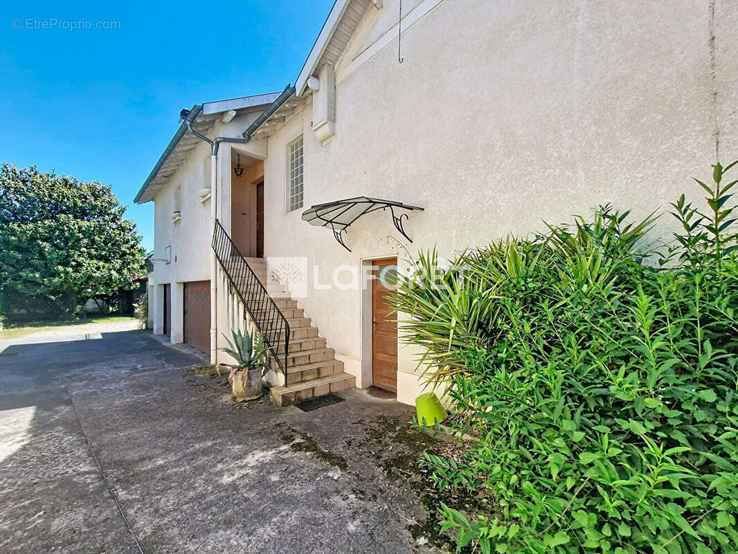 Maison à JURANCON