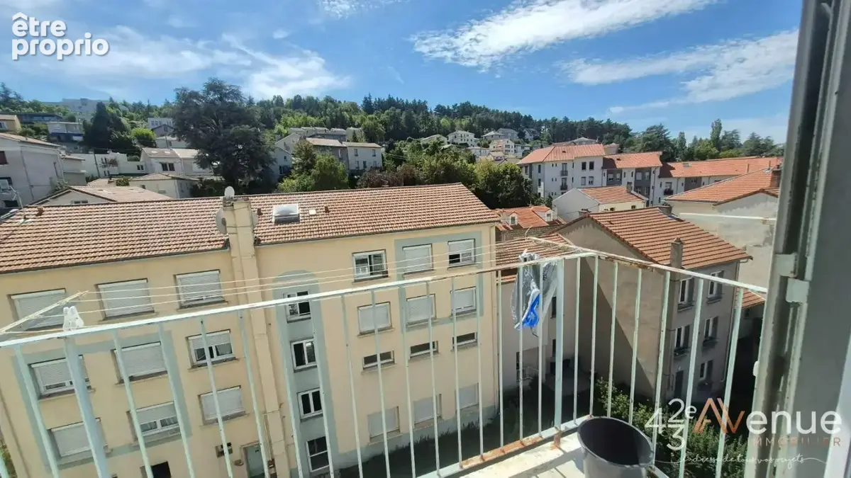 Appartement à SAINT-ETIENNE