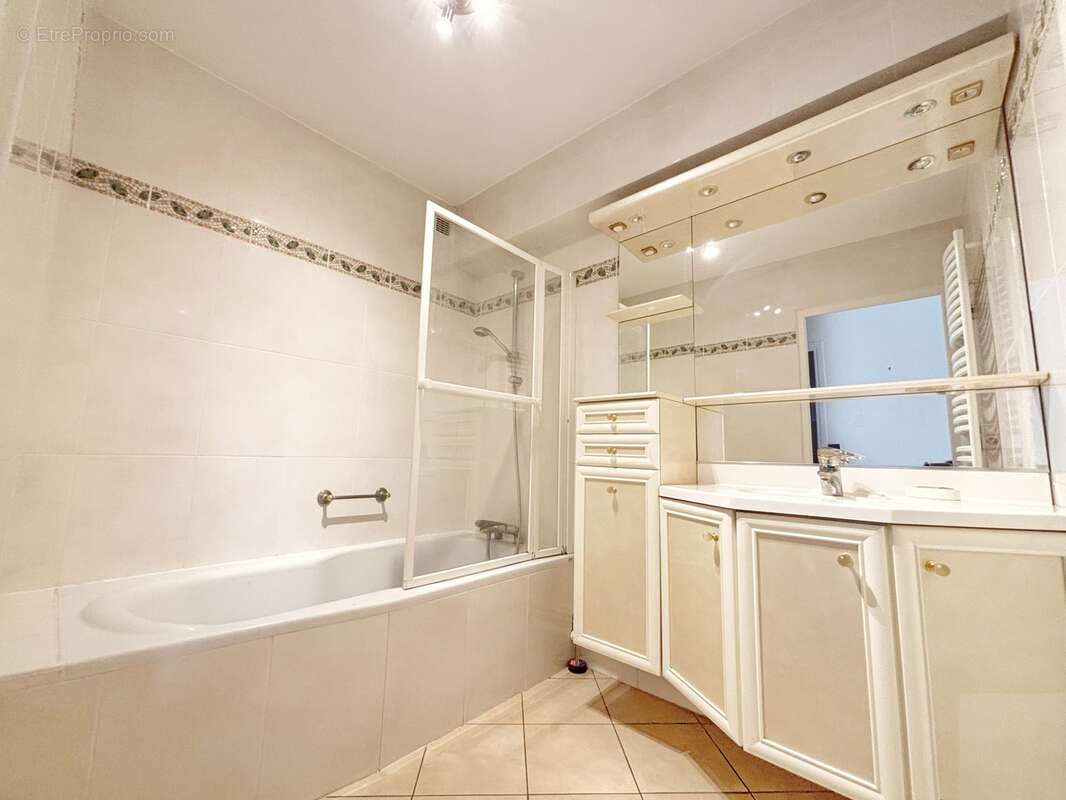 Maison - 5 chambres - 159 m2 - jardin - garage - photo 10