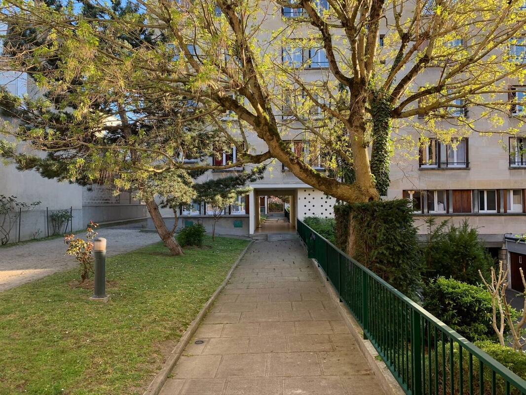 Appartement à SAINT-MAUR-DES-FOSSES