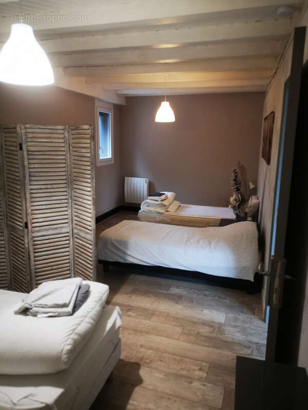 Maison à OBJAT