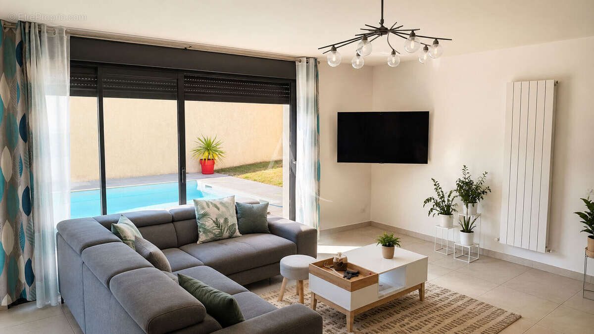 Exclusivité ! Saintes rive gauche, Maison 6 pièces belles prestations - photo 3