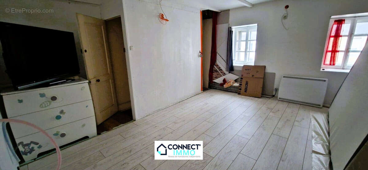 Maison à PLEYBER-CHRIST