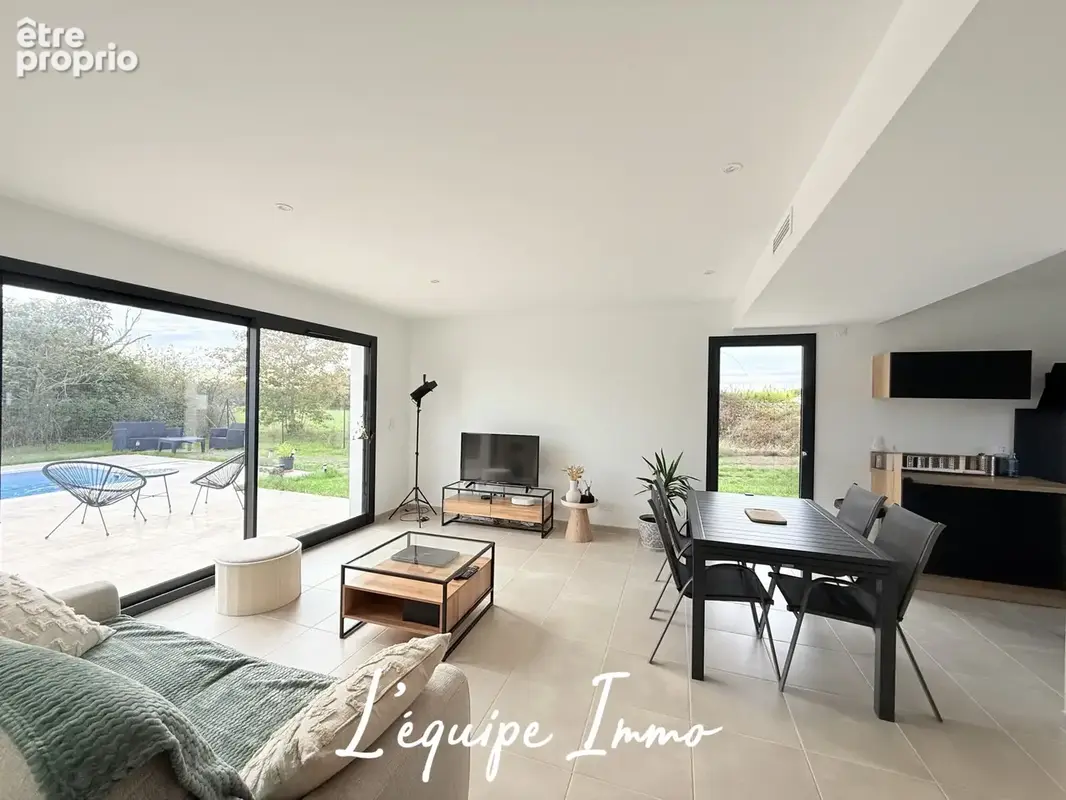 Superbe maison contemporaine T5 - 100 m2 - Parcelle de 684 m2 - Garage et piscine - - photo 2