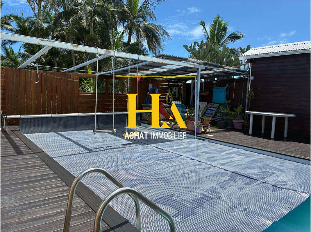 Maison à PETITE-ILE