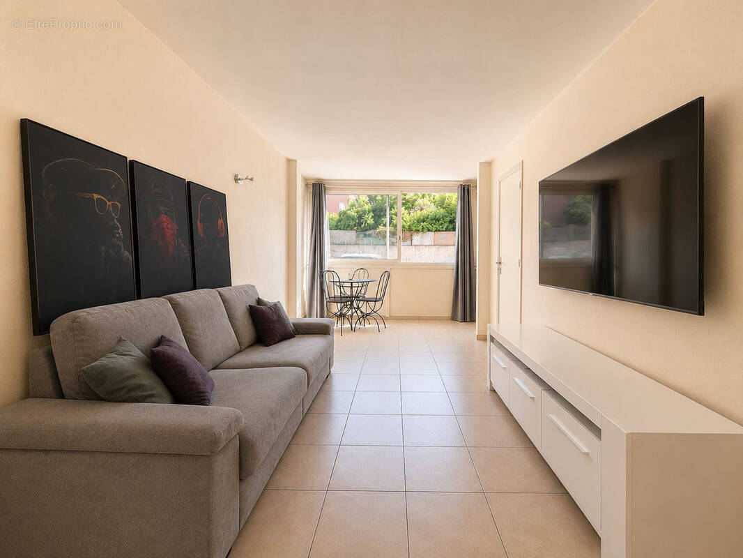Appartement à ROQUEBRUNE-CAP-MARTIN