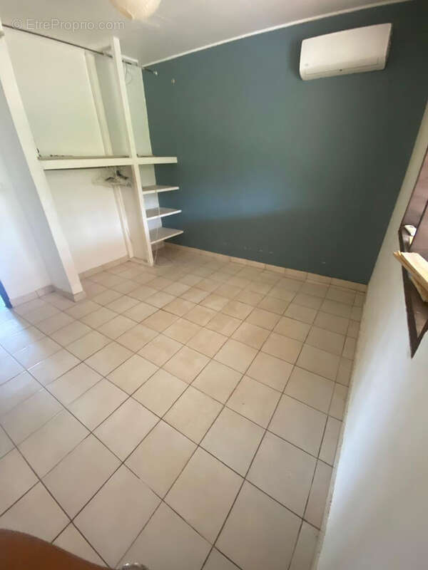 Maison à REMIRE-MONTJOLY