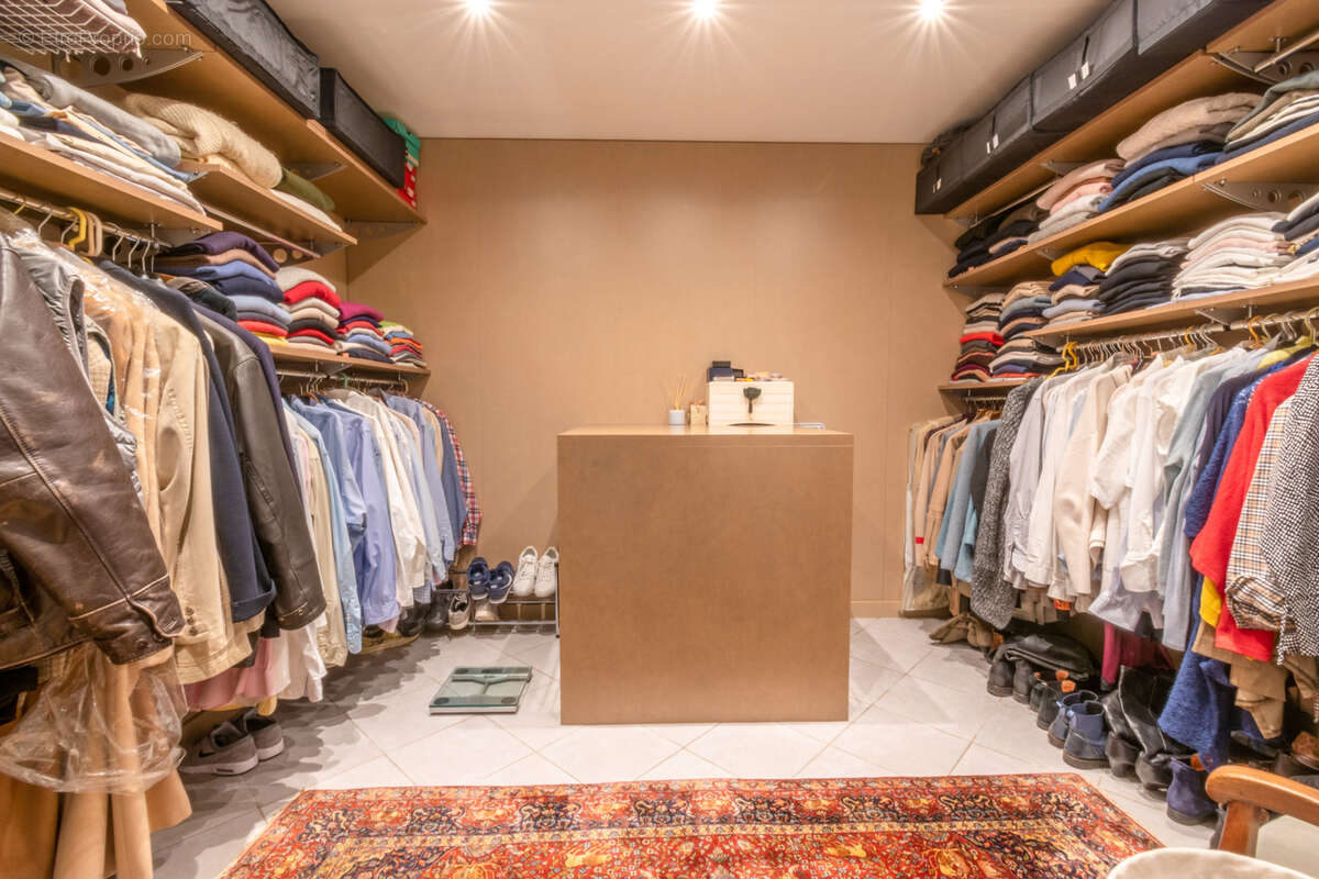 Maison à TOURRETTES-SUR-LOUP