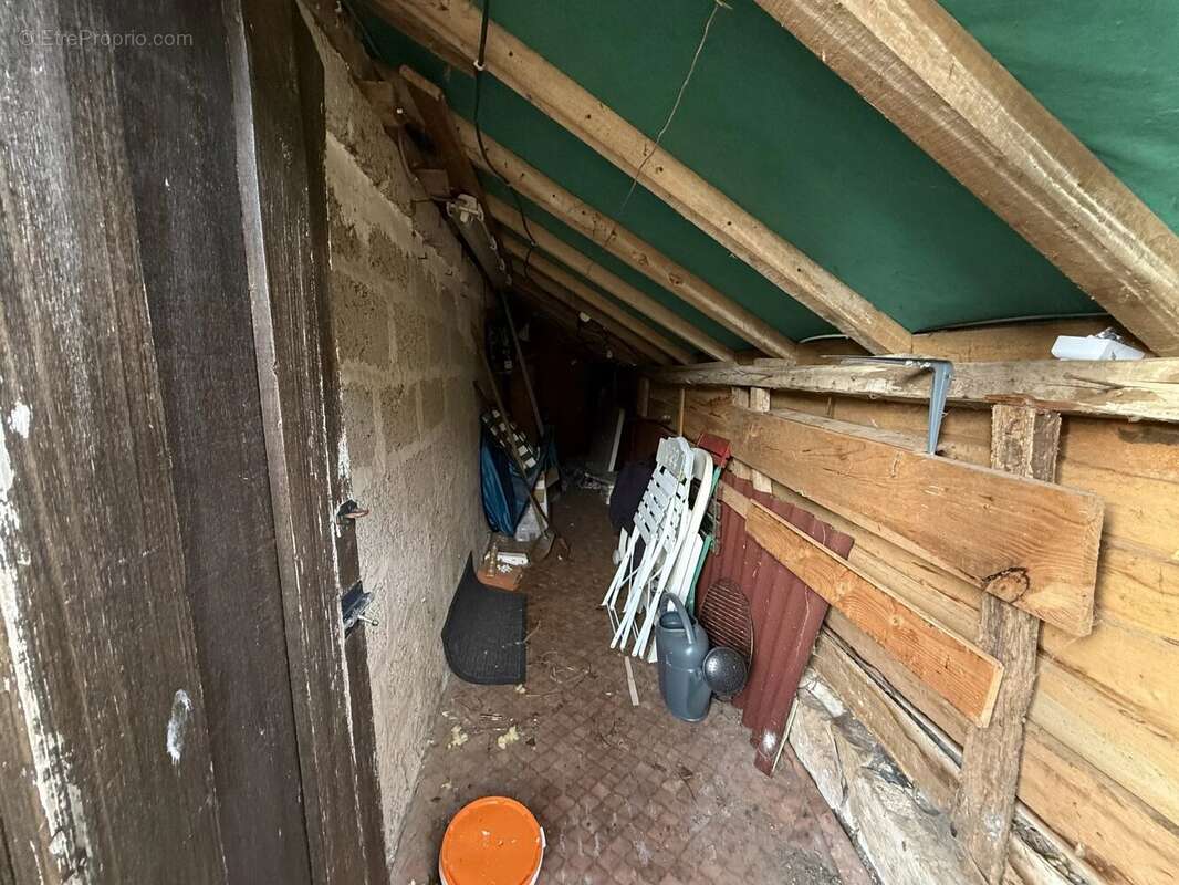 Maison à NANTEUIL-EN-VALLEE