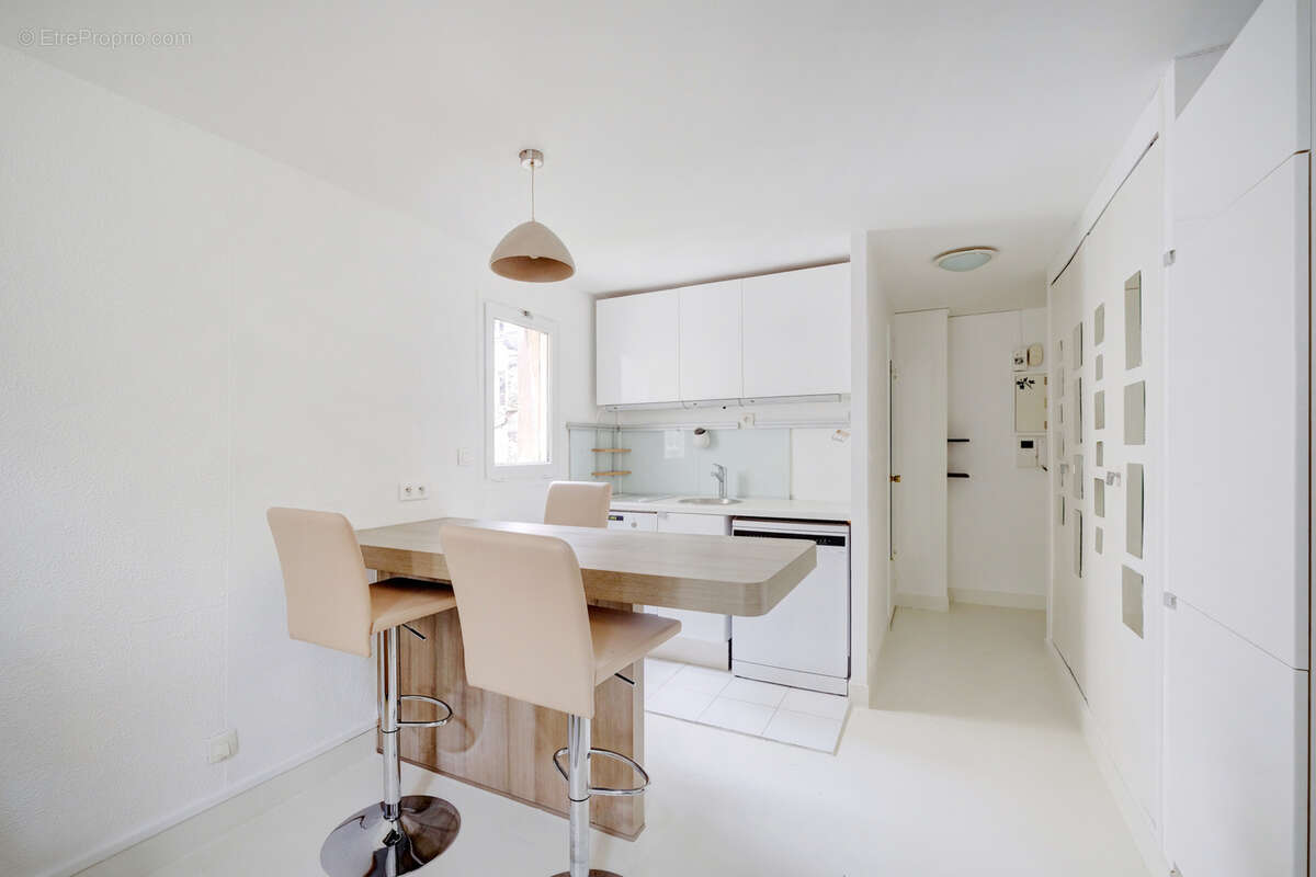 Appartement à PARIS-4E