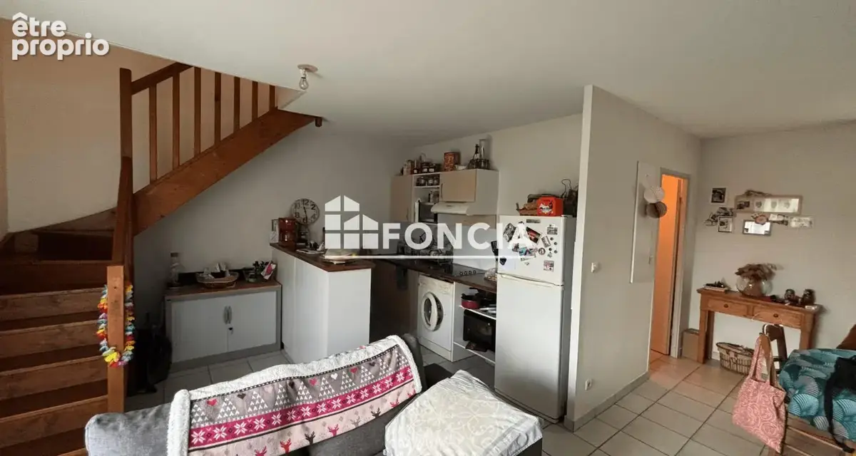 Investissement locatif : Appartement 3 pièces avec parking - photo 2