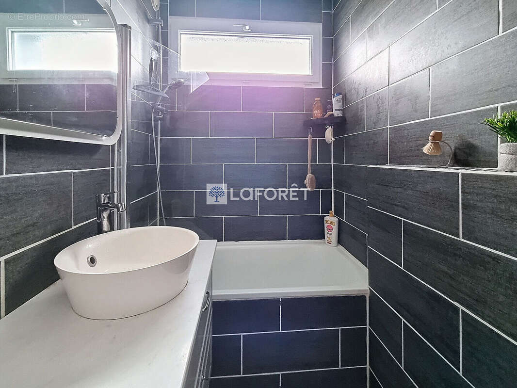 Appartement à COURSEULLES-SUR-MER