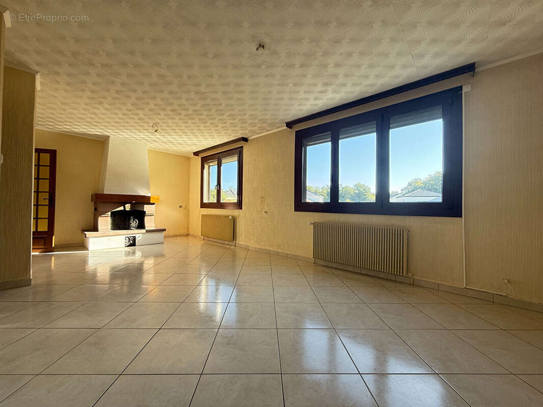 Maison à BLAINVILLE-SUR-L&#039;EAU