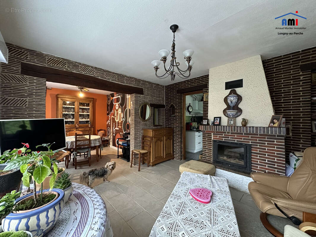 Maison à LONGNY-AU-PERCHE