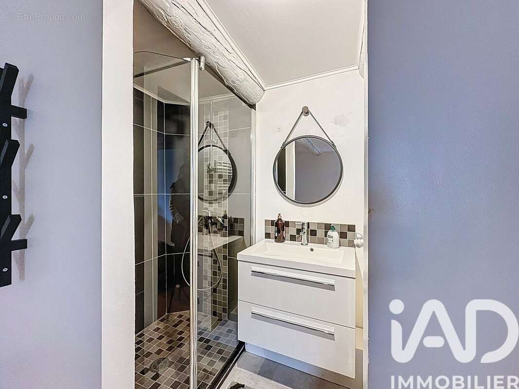 Photo 7 - Appartement à CAUMONT-SUR-DURANCE