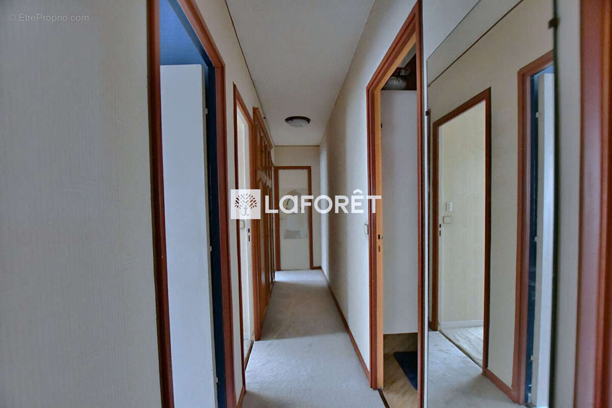 Appartement à BOUGIVAL