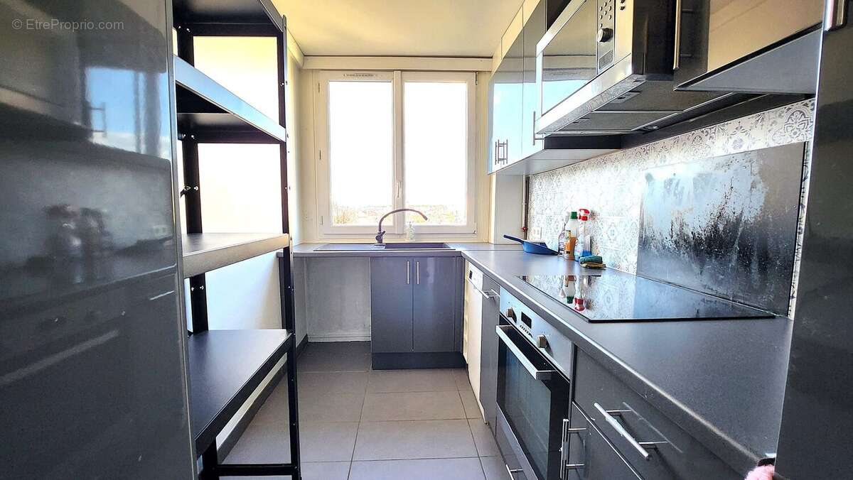 Appartement à MAISONS-ALFORT