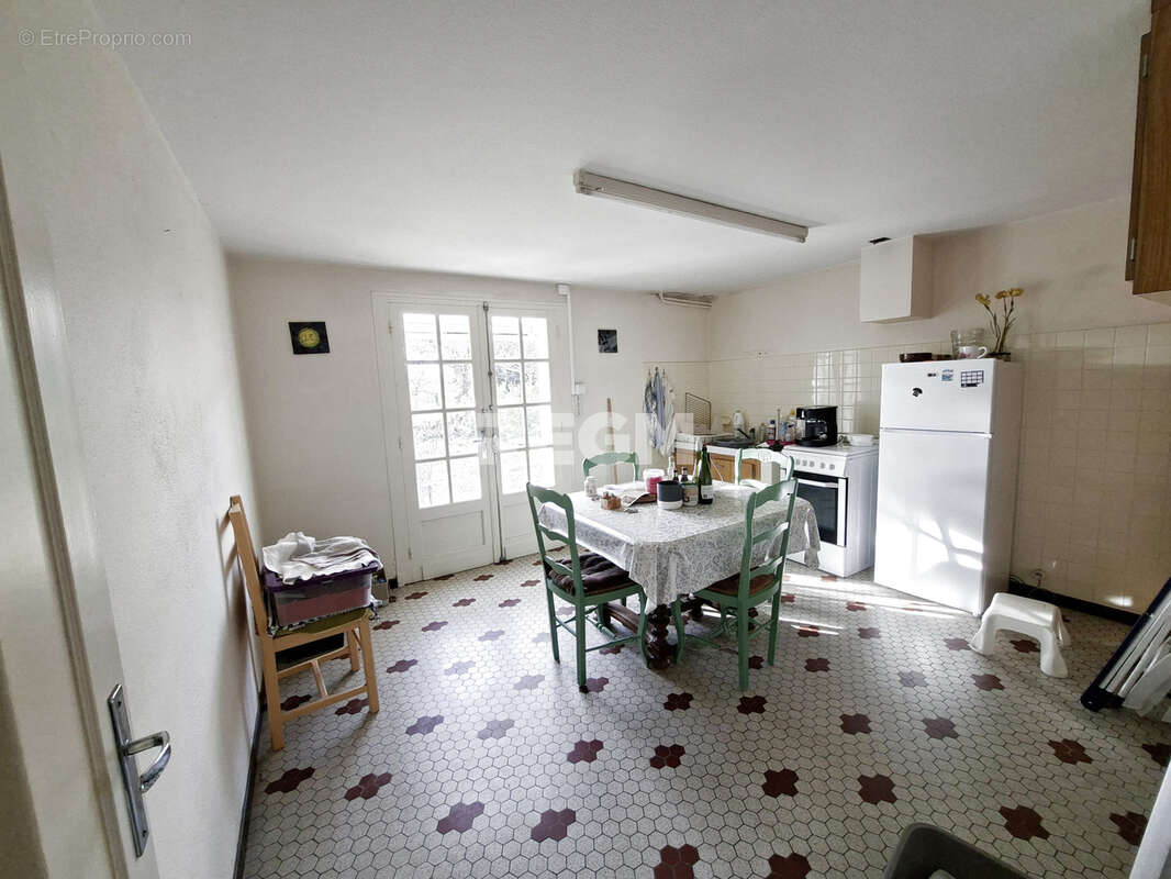 Maison à GARDONNE