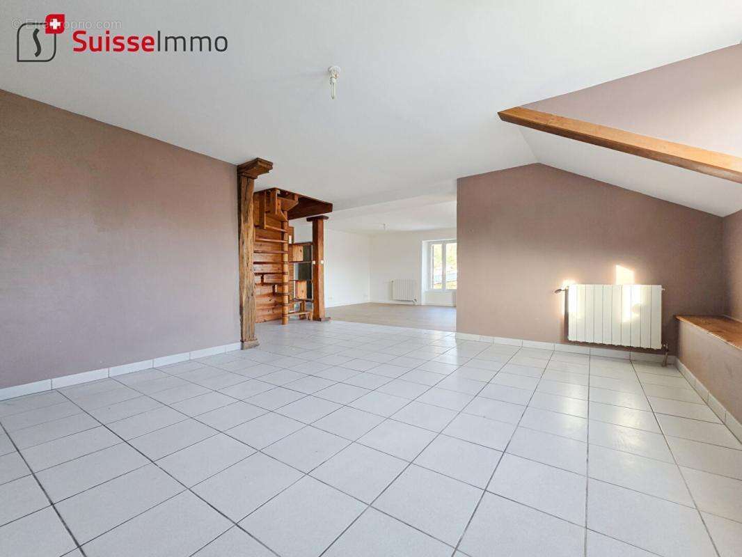 Maison à L'ISLE-SUR-LE-DOUBS