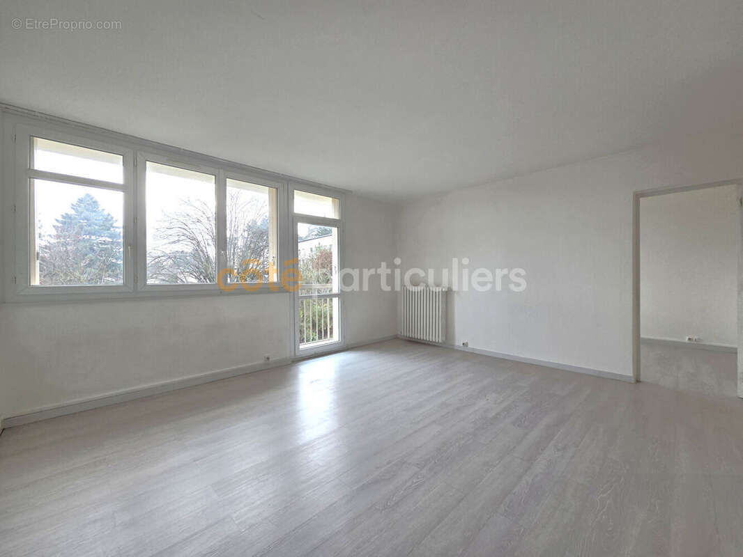 Appartement Le Pecq 3 pièce(s) 61 m2 avec balcon - photo 2
