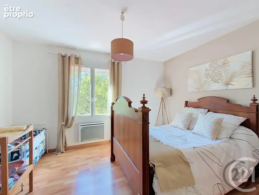 Maison 7 pièces 135 m² à vendre à Vaux-Le-Penil (77000) - photo 6
