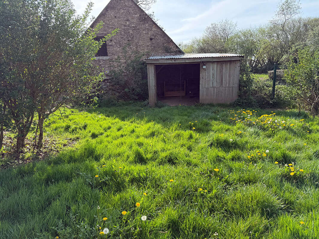 Maison à SAINT-DENIS-SUR-SARTHON