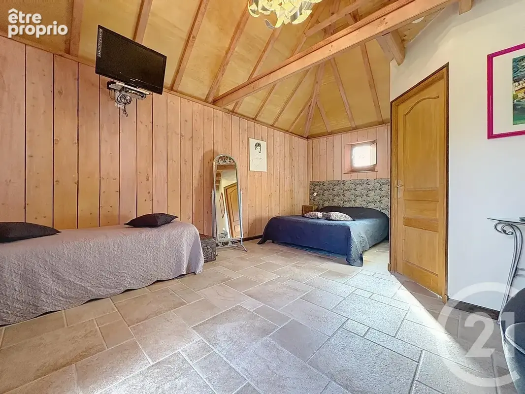 Maison 40 pièces 738 m² à vendre à Estissac (10190) - photo 15