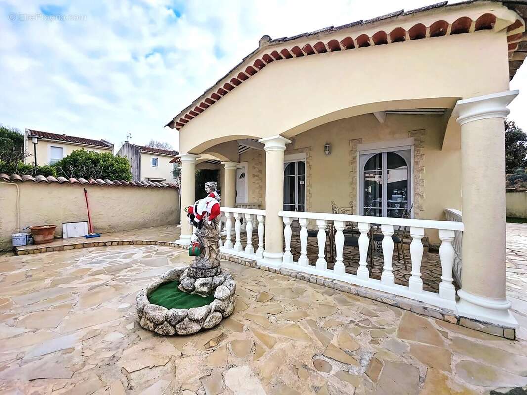 Maison à VILLENEUVE-LOUBET