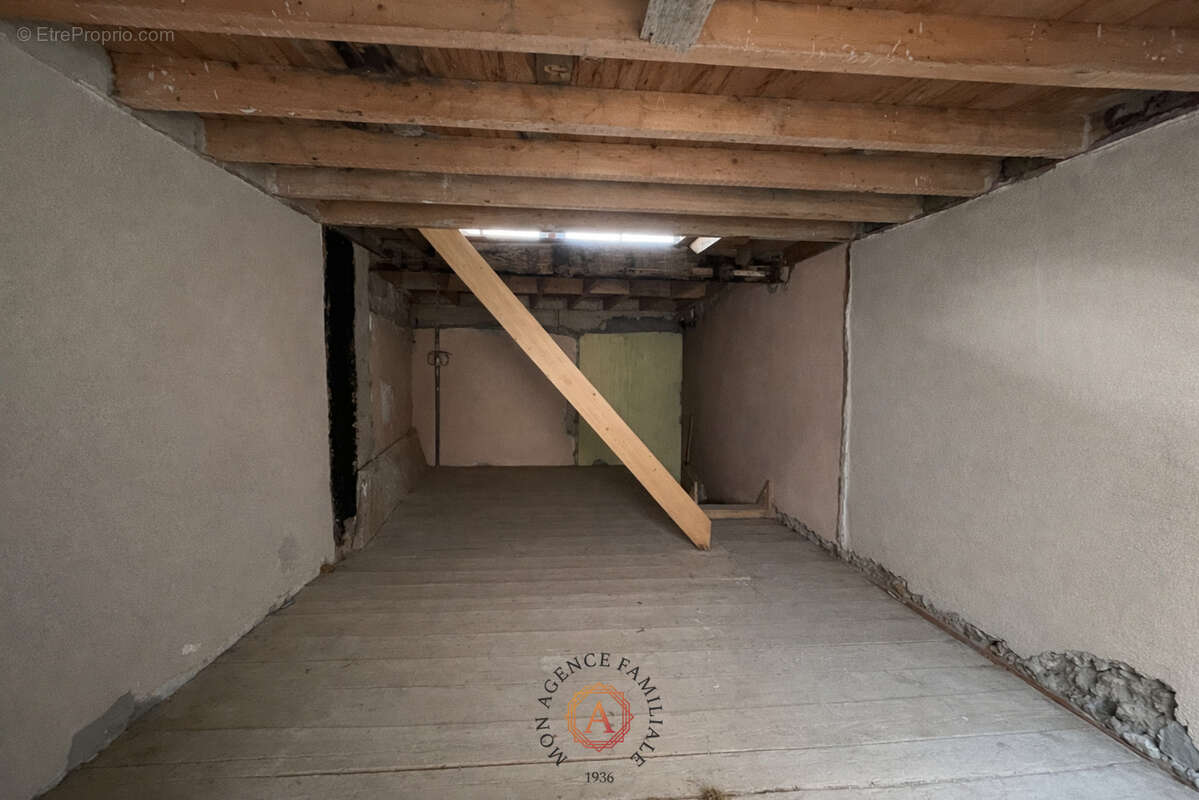 Maison 3 pièces de 105 m2 - photo 3