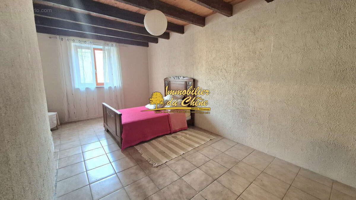 Maison à SAINT-BRESSON