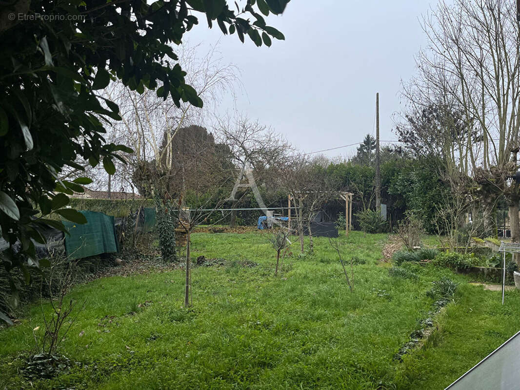 Maison à PISSOTTE