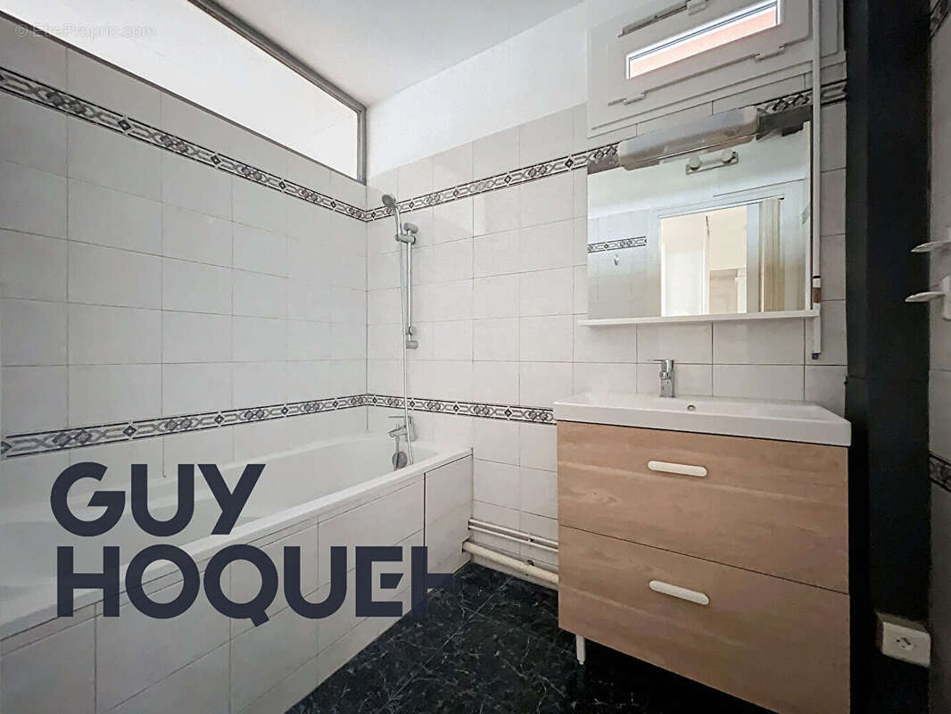 Appartement à TINQUEUX