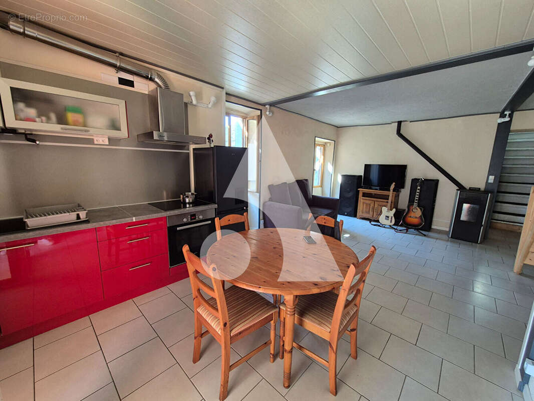 Maison à SAINT-SERNIN