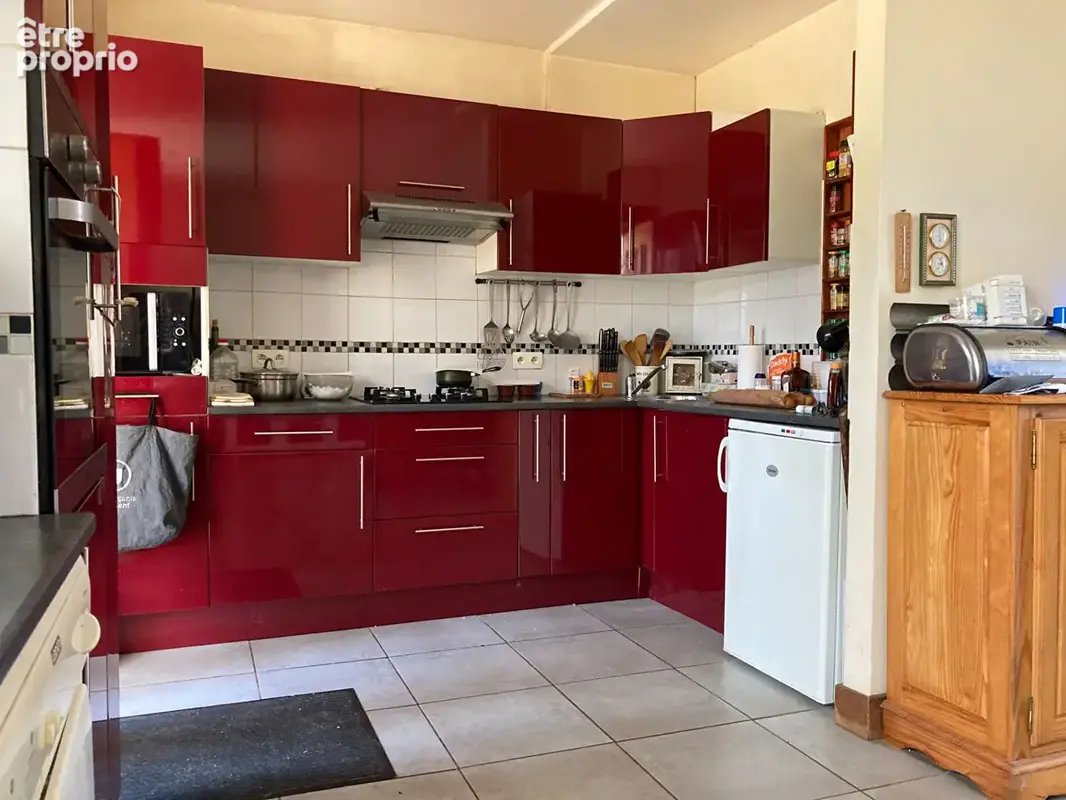 Maison 7 pièces 225 m² à vendre à Scille (79240) - photo 4