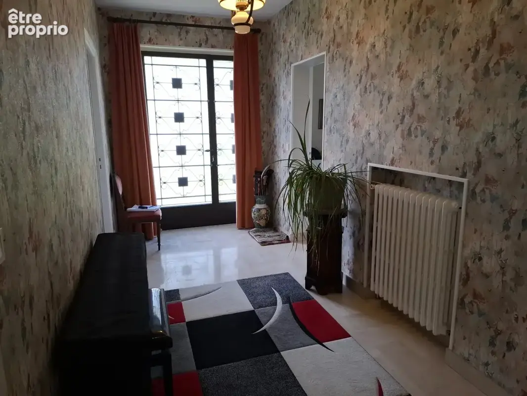 Grande maison familiale lumineuse et attrayante avec de beaux jardins, à l'orée d'un joli village - photo 11