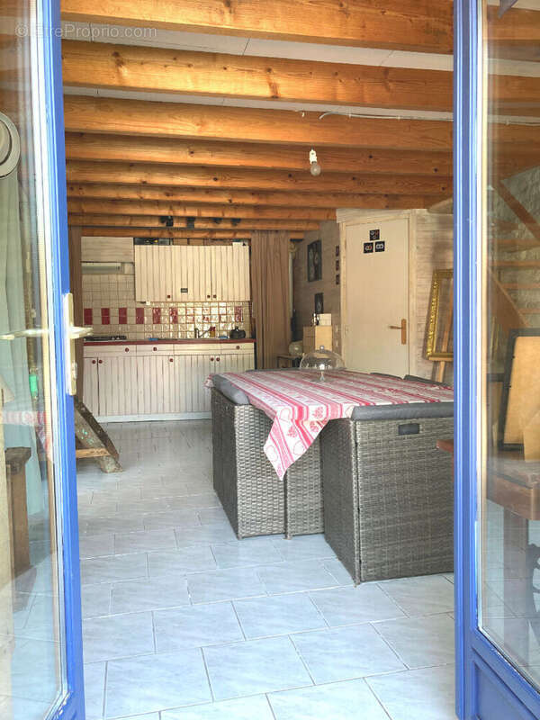 Maison 150 m² à Coulonges-Sur-L'autize  - photo 4