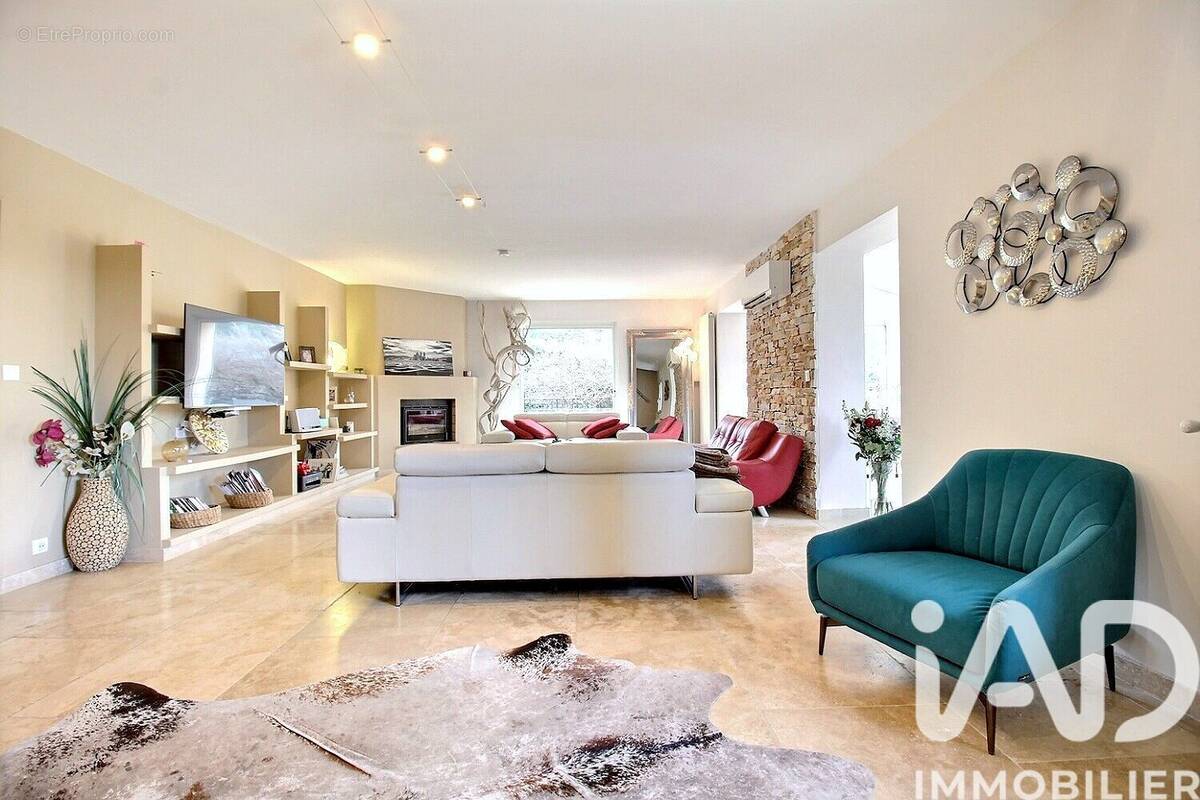 Photo 1 - Maison à AURIOL