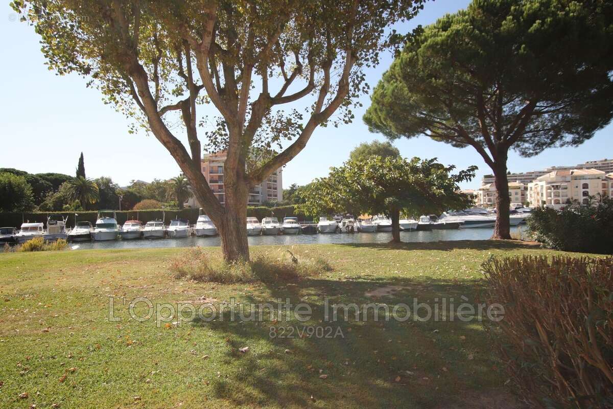 Appartement à MANDELIEU-LA-NAPOULE