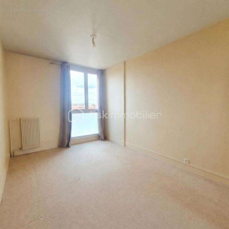 Appartement à BOISSY-SAINT-LEGER