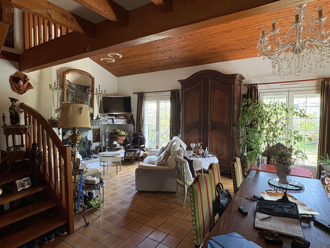 Maison à MERIGNAC
