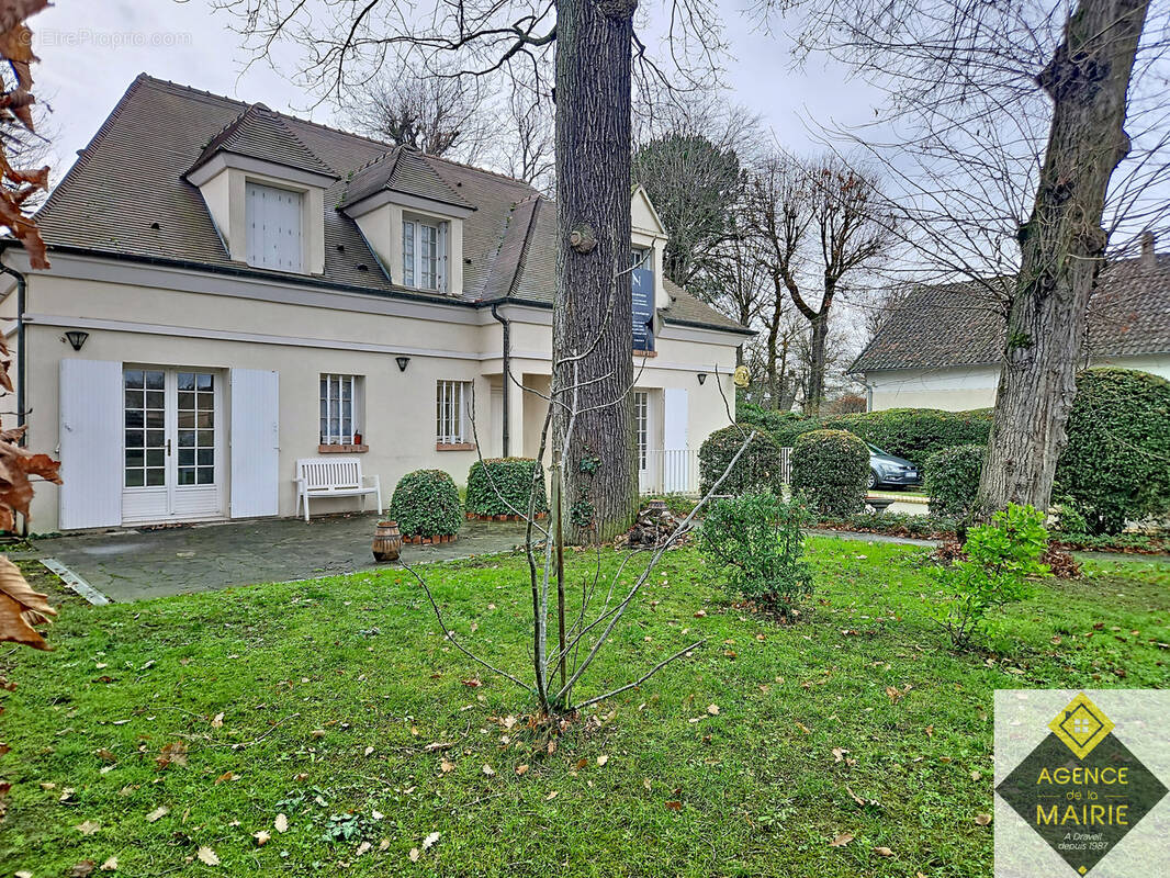 Maison à DRAVEIL