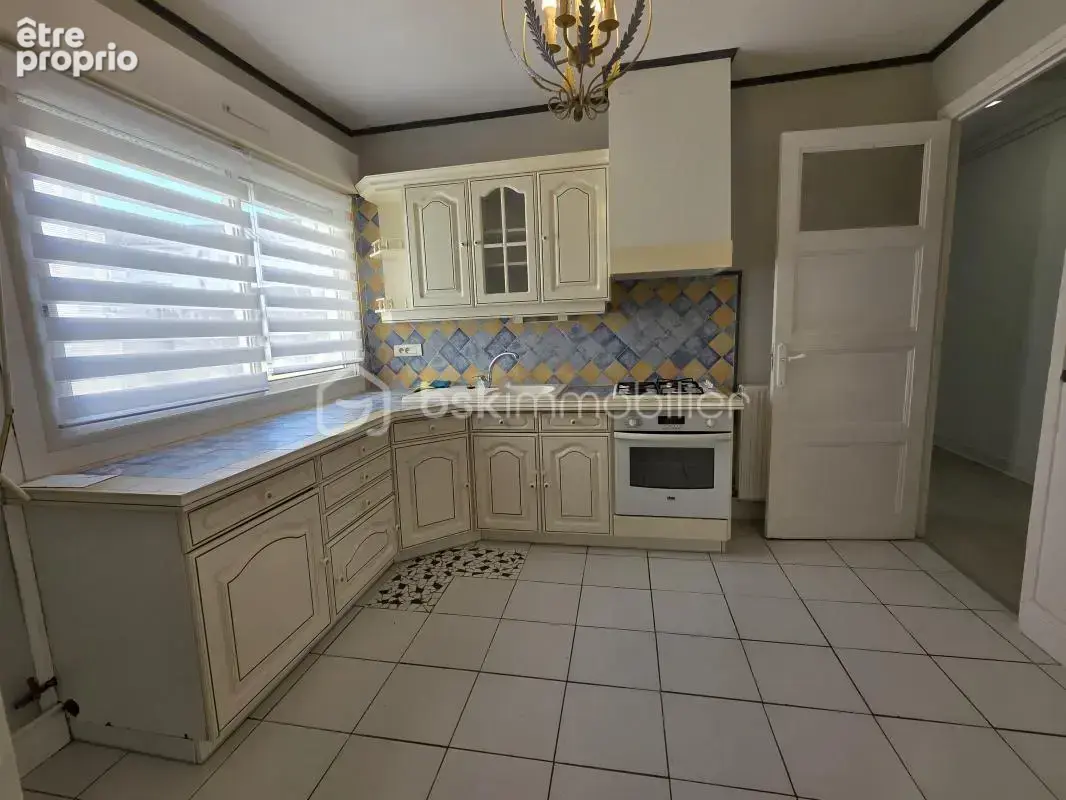 Agen hypercentre-appartement 100 m² - 2 chambres- terrasse- cave - photo 7