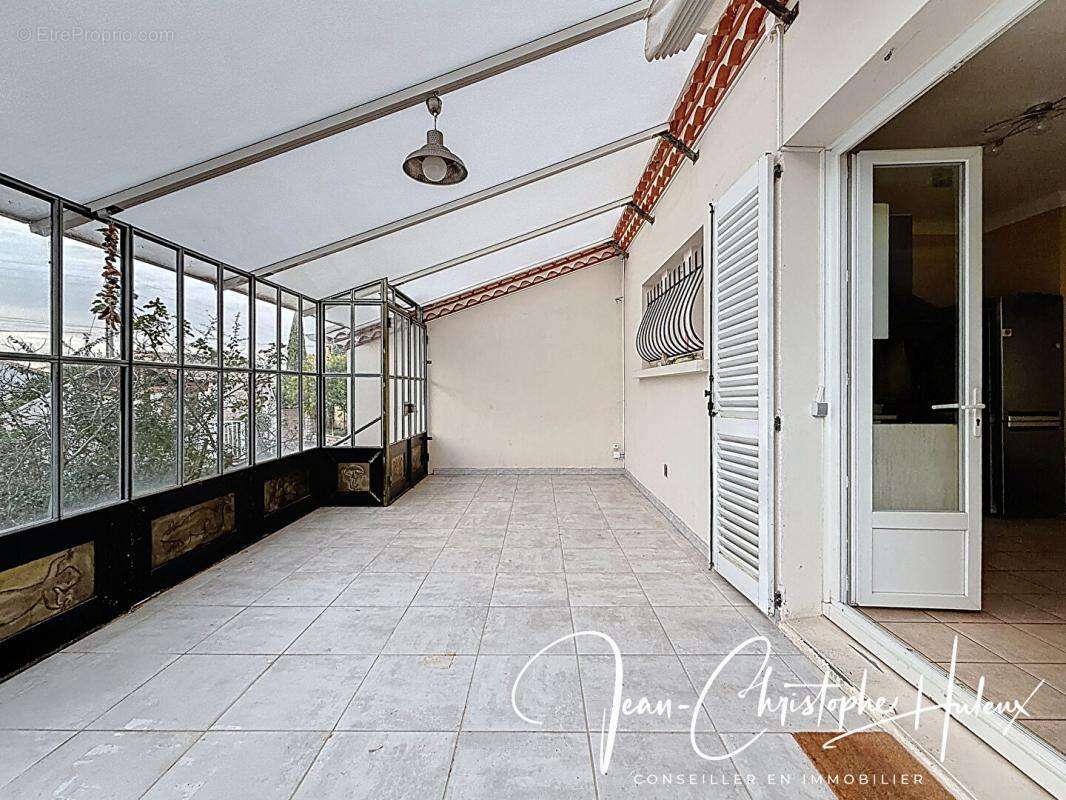 Maison à BOUILLARGUES