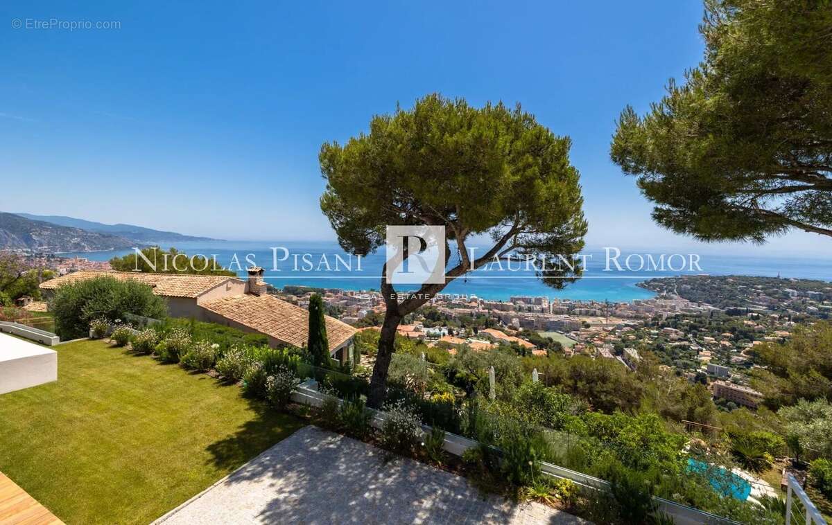 Maison à ROQUEBRUNE-CAP-MARTIN