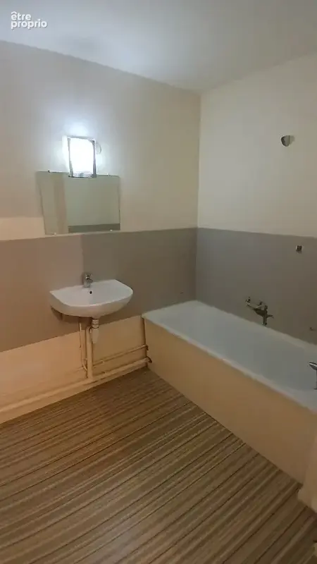 T3 67 m² - balcon - parking - cave - photo 7