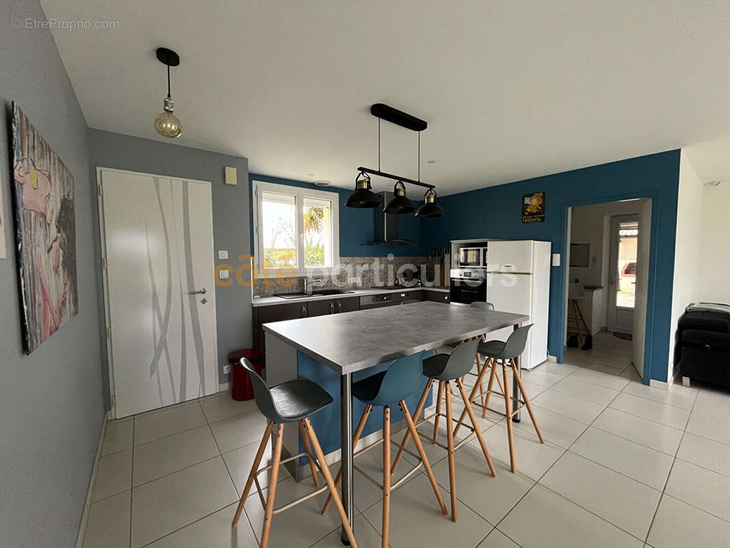 Maison à LA BOISSIERE-DE-MONTAIGU