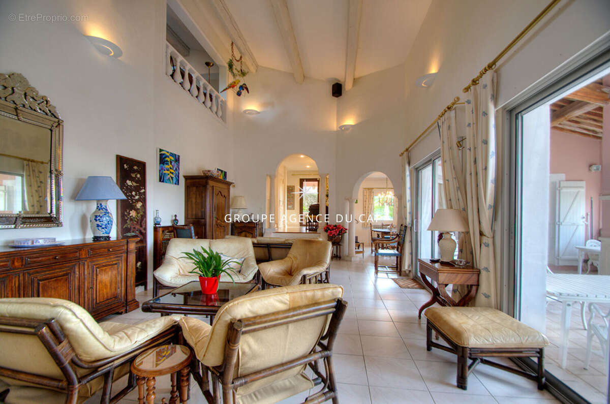 Maison à FREJUS
