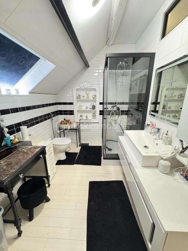 Maison à ROZAY-EN-BRIE